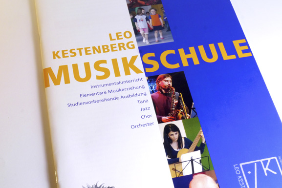 Logo und Broschüre Leo Kestenberg Musikschule